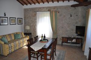 Gallery image of Agriturismo La Casaccina in Trevinano