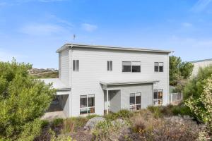 an image of a white house at Beach by the Dunes in Goolwa South