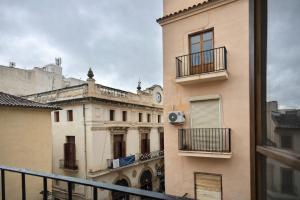 a view of a building from a window at Mini Peixcateria B in Sagunto