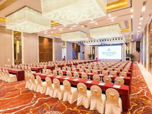 Konferenční prostory v ubytování Wan Yue Grand Skylight Hotel
