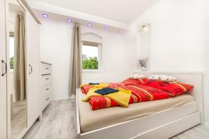 Gallery image of Kisvasút Vendégház in Balatonfenyves +49 photos