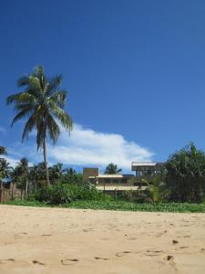 Gallery image of Balagedara Beach House in Balapitiya