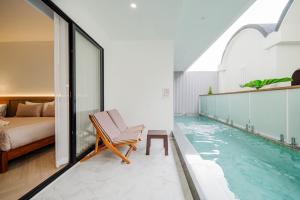 Gallery image of TC villa on beach in Ko Larn +19 photos