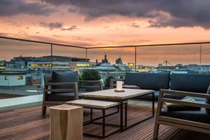 Loungen eller baren på Radisson Blu Hotel, Mannheim