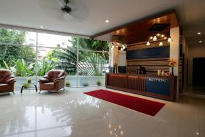 Posezení v ubytování Calypso Patong Hotel