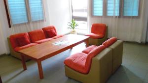 Posezení v ubytování Dodoo Lodge