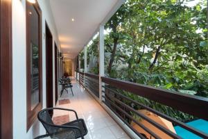 Balkón nebo terasa v ubytování The Pavilion Hotel Kuta