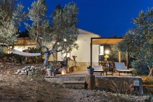 Gallery image of Robinson House Nicolina in Hvar