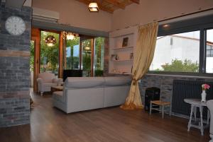 Billede fra billedgalleriet på Varkiza's Cottages i Varkiza + 54 billeder