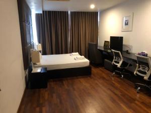 Gallery image of Your Colombo City Center Host in Colombo