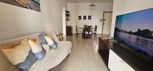 Gallery image of Beachfront Condo Large Apartament in Rio de Janeiro +92 photos