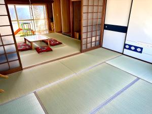 an overhead view of a room with a room at イトノ-itono- in Goto