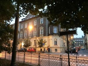 Budova, v ktorej sa apartmán nachádza