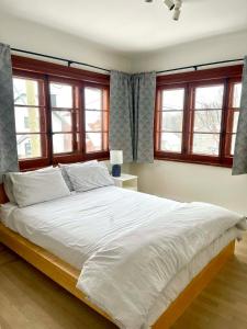 Gallery image of Magnifique appartement Vieux-Lévis rdc ou 2e in Lévis