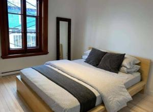 Gallery image of Magnifique appartement Vieux-Lévis rdc ou 2e in Lévis