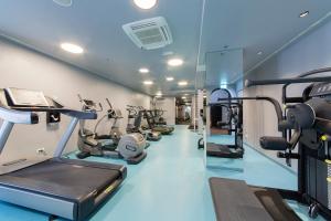 The fitness centre and/or fitness facilities at Grand Hotel Slavia