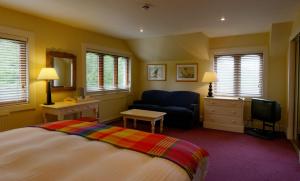 Imagen de la galería de The Factor's Inn & Factor's Cottage, en Fort William