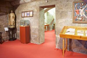 Vstupní hala nebo recepce v ubytování Hospederia Monasterio de Poio