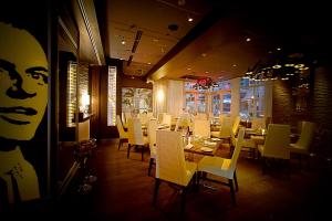 Restoran ili drugo mesto za obedovanje u objektu Prime Hotel Miami