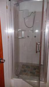 Koupelna v ubytování Pascalo Villa Apartment + 16 fotografií