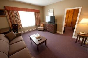 Istumisnurk majutusasutuses Alpine Inn & Suites