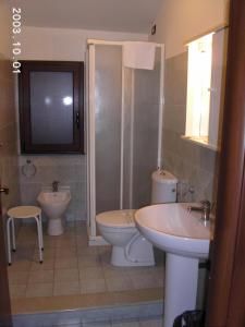 Kylpyhuone majoituspaikassa B&B La Porta Dell'Etna - Nicolosi
