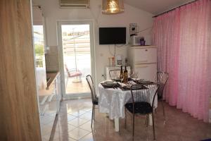 TV a/nebo společenská místnost v ubytování Apartment Vesna