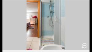 Ванна кімната в Napoli sotterranea apartment