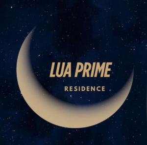 a picture of a moon in the universe at Lua prime residence in Petrolina