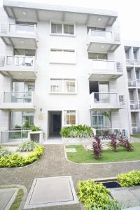 an image of an apartment building at Praseo in Serena del Mar