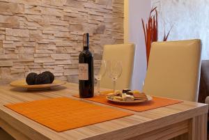 Nápoje v ubytovaní Apartament Perłowy