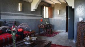 Riad Jardin des Orangers的休息区