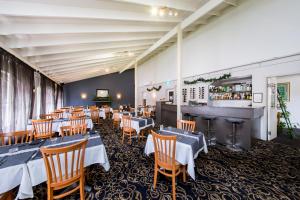 Restaurant o un lloc per menjar a Burke & Wills Motor Inn