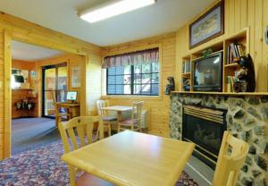 Gallery image of Americas Best Value Inn - Duluth Spirit Mountain Inn in Duluth