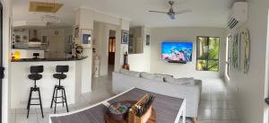 Gallery image of Red Peak Retreat in Caravonica
