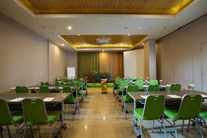 Konferenční prostory v ubytování Ascent Hotel & Cafe Malang