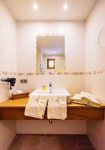 A bathroom at Winzerhof Agerlhof