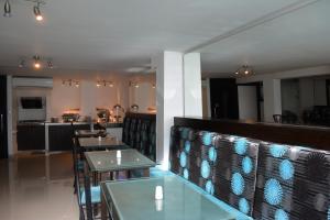 Χώρος καθιστικού στο Hotel Calima Real