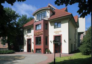 Afbeelding uit fotogalerij van Hotel Promenada in Klaipėda