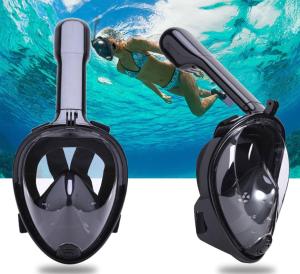 a diver in the water hooked up to a swimming device at Aloha Casa por Temporada Angra dos Reis in Angra dos Reis