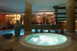 Φωτογραφία από το άλμπουμ του Alpen Suite Hotel στη Μαντόνα Ντι Καμπίλιο