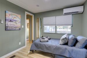 Gallery image of Steps to Orange Lake: Pet-Friendly Getaway! in Hawthorne +30 photos
