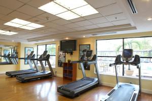 The fitness centre and/or fitness facilities at Hilton Hanoi Opera