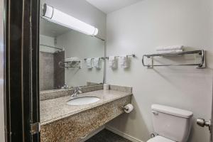 Koupelna v ubytování Motel 6-Pasadena, TX