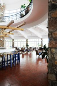 Gallery image of Sunrise Village Beach Hotel in Kalamaki Messinia