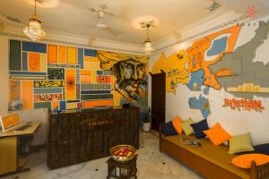 Hall ou réception de l'établissement Zostel Udaipur