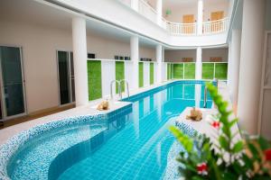 Bassein majutusasutuses Hi Chiangrai Hotel või selle lähedal