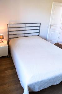 Postel nebo postele na pokoji v ubytování Les Z'hirondelles