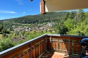 a balcony with a view of a mountain at Ferienwohnung Schöne Aussicht in Todtmoos