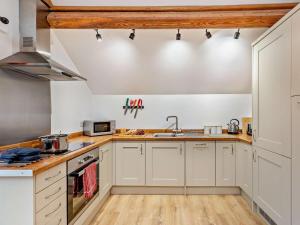 Gallery image of 2 Bed in Craven Arms oc-94099 in Clun